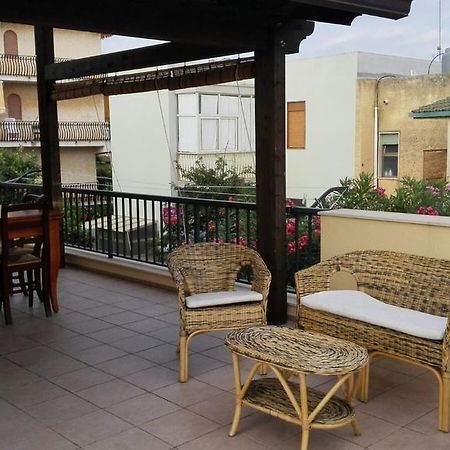 La Villa Di Uccio Марина-ди-Модика Экстерьер фото